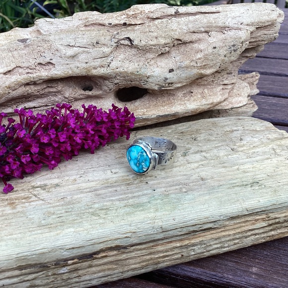Sterling Silver and Turquoise Ring - Picture 1 of 11